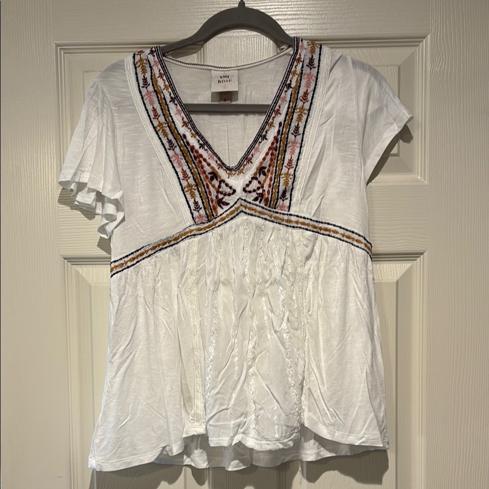 Knox Rose White and Brown Embellished Short Sleeve Blouse
